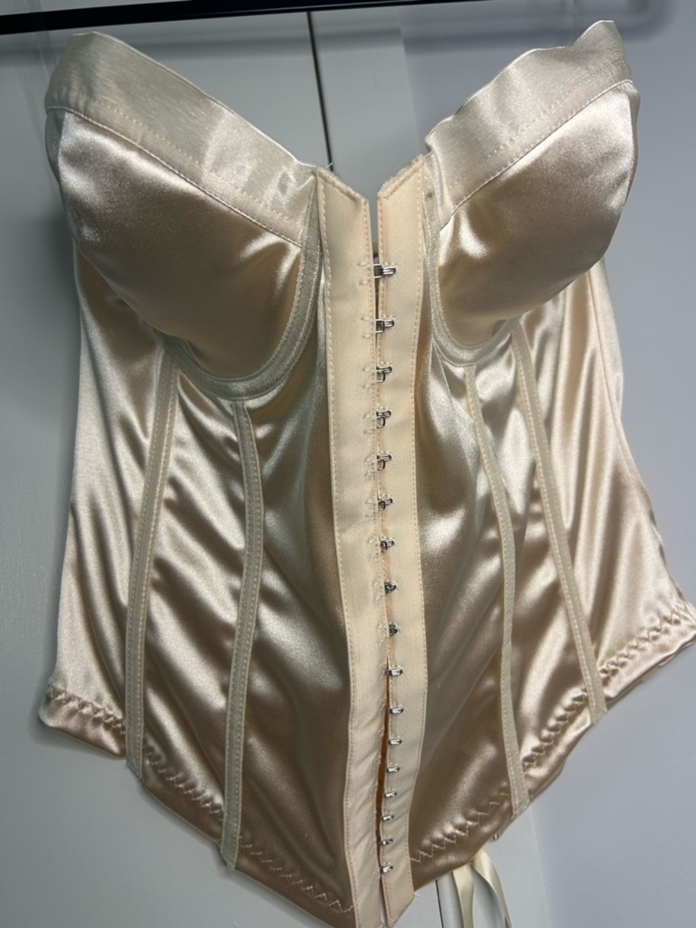 Forever 21 Champagne Satin Strapless Longline Bustier Size XL Woman ShapewearNWT